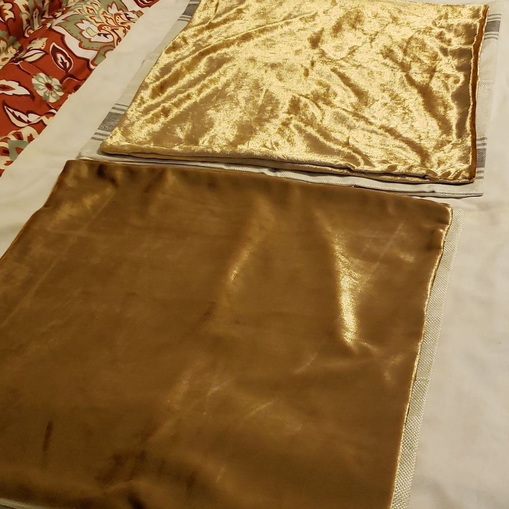 4 new zippered throw pillow covers